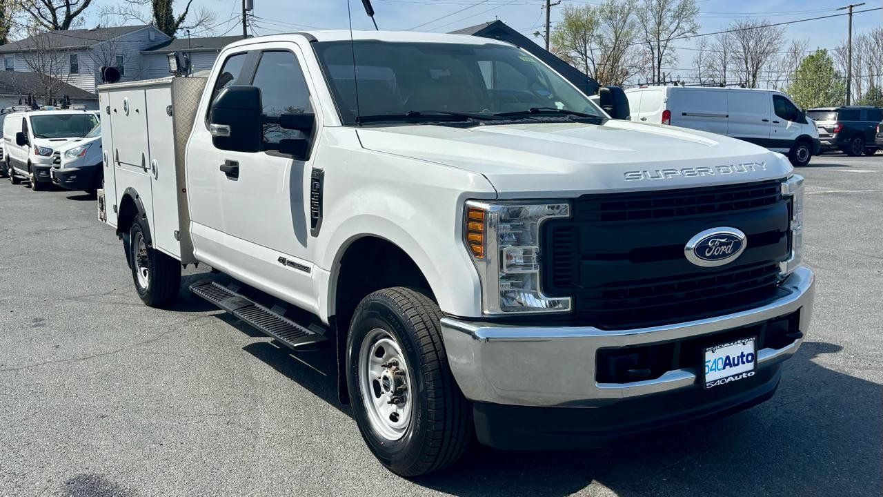 Used 2019 Ford F350 XL w/ XL Value Package AWD/4WD image 4