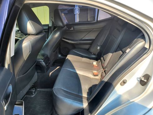 Used 2016 Lexus IS 200t RWD image 14