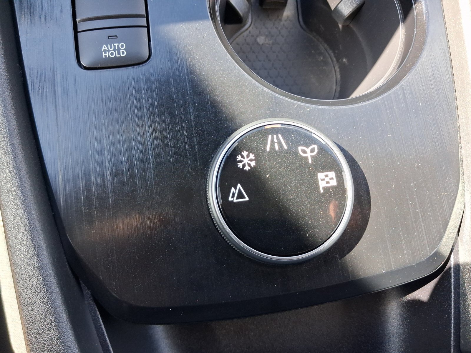 Used 2021 Nissan Rogue SV AWD/4WD image 28