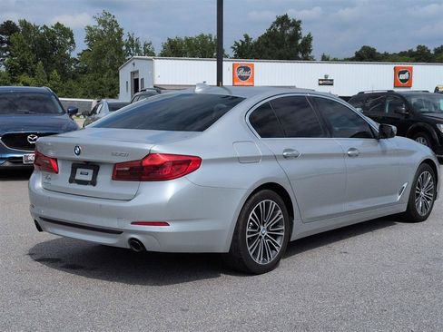Used 2018 BMW 530i RWD image 3