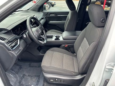 Certified 2025 GMC Acadia Elevation image 24