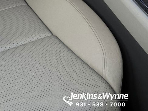 New 2026 Lincoln Aviator Reserve AWD/4WD image 16
