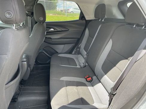 Used 2023 Chevrolet TrailBlazer LT w/ Convenience Package FWD image 21