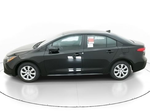 New 2026 Toyota Corolla LE image 3