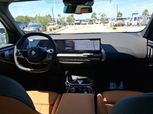 New 2026 BMW X3 xDrive30 w/ Premium Package AWD/4WD image 16