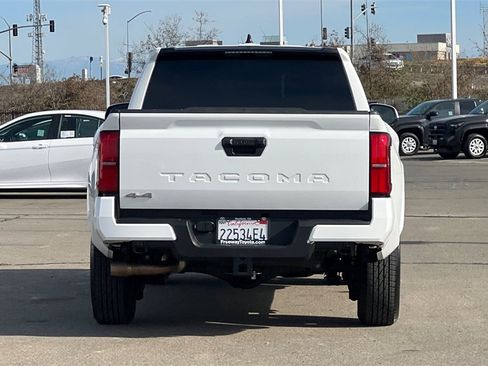 Certified 2025 Toyota Tacoma SR5 image 6