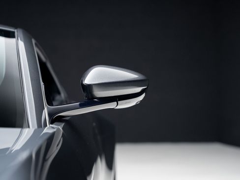 Used 2022 Aston Martin V8 Vantage image 14