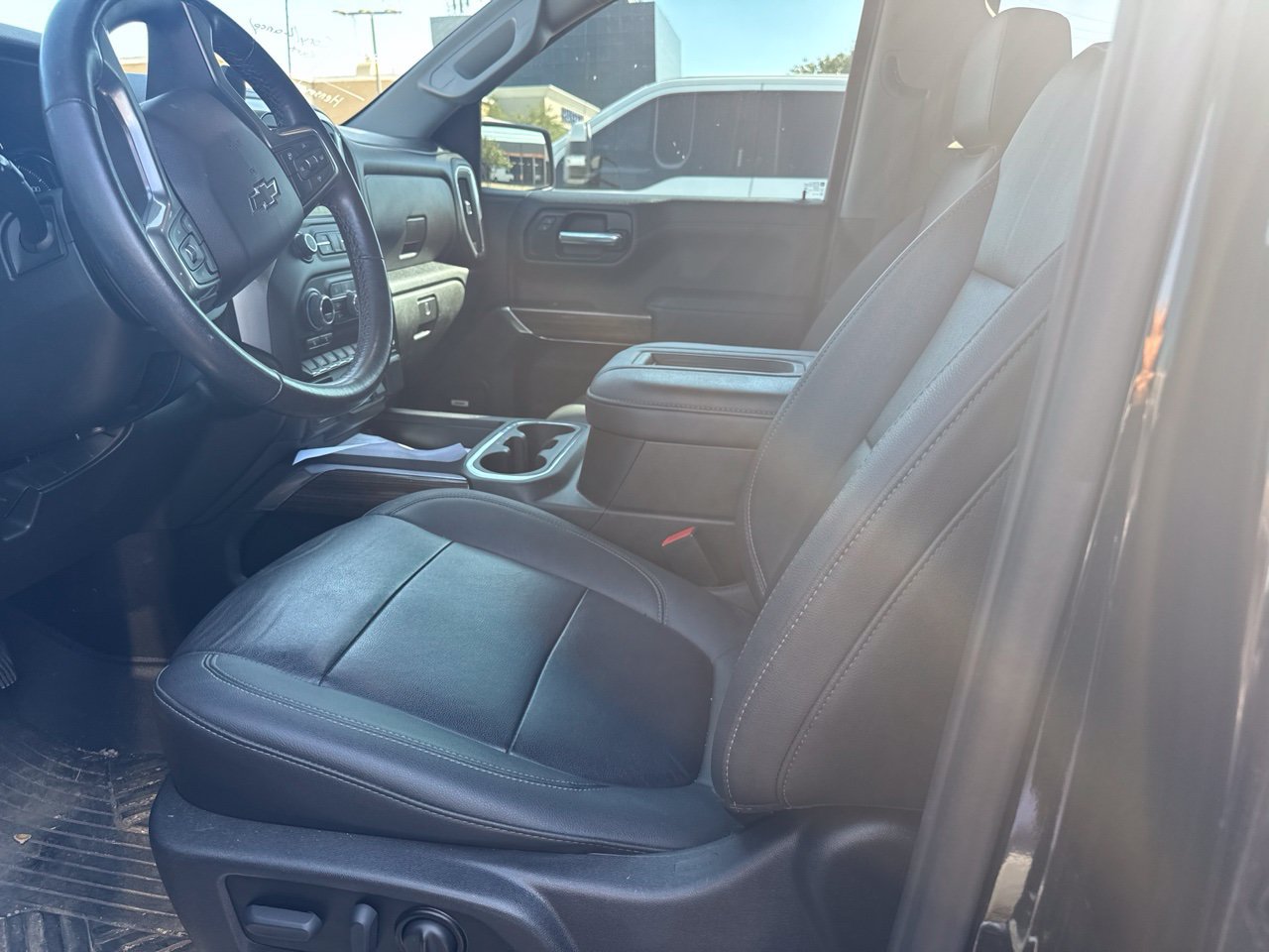 Used 2022 Chevrolet Silverado 1500 RST w/ Texas Edition Plus AWD/4WD image 8