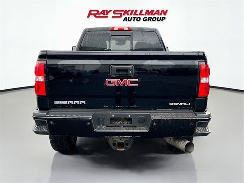 Used 2018 GMC Sierra 2500 Denali w/ Duramax Plus Package image 6