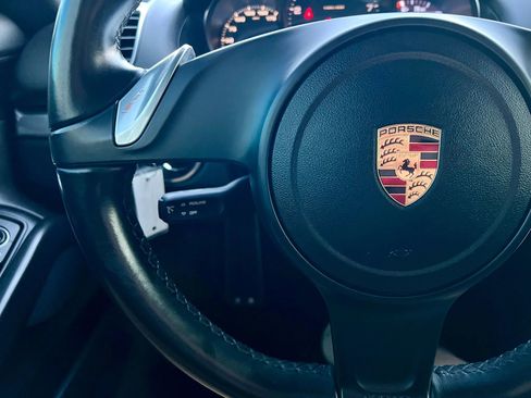 Used 2016 Porsche Cayman image 27