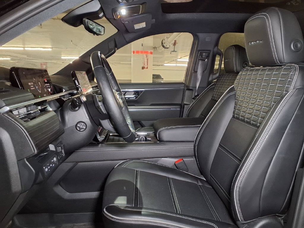 Certified 2026 GMC Sierra EV Denali AWD/4WD image 14