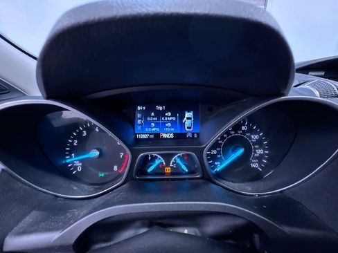 Used 2017 Ford Escape SE FWD image 22