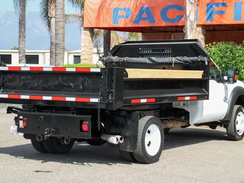 Used 2016 Ford F550 2WD Regular Cab Super Duty image 9