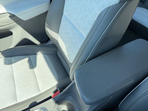 Used 2022 Chevrolet Bolt EUV Premier w/ Sun & Sound Package image 14