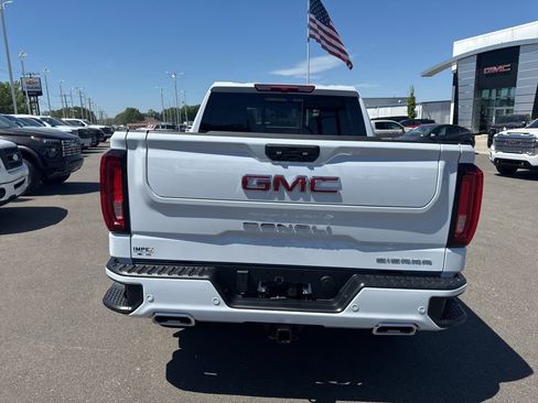 New 2026 GMC Sierra 1500 Denali AWD/4WD image 4