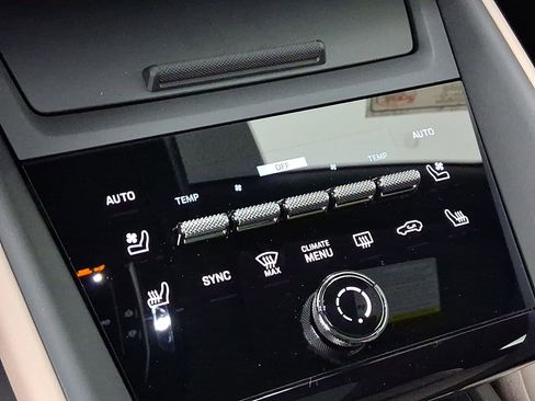 New 2026 Porsche Macan Electric image 27