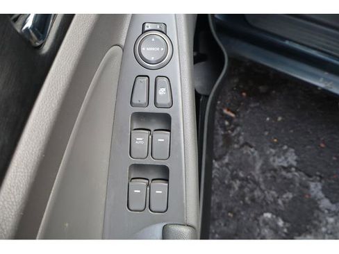 Used 2012 Hyundai Sonata GLS w/ Popular Equipment Pkg image 11