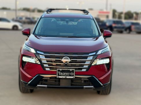 Certified 2026 Nissan Rogue Platinum AWD/4WD image 4