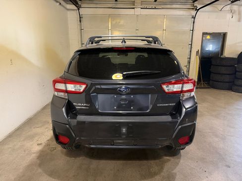 Used 2018 Subaru Crosstrek 2.0i Premium image 7
