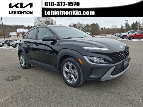 Used 2023 Hyundai Kona SEL image 1