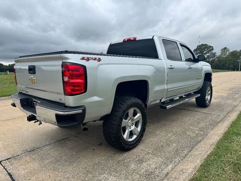Used 2018 Chevrolet Silverado 1500 LT w/ All Star Edition image 5