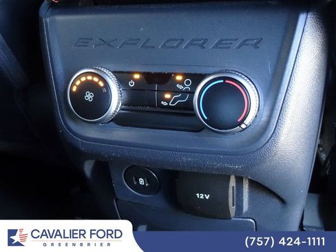 Used 2025 Ford Explorer ST-Line AWD/4WD image 14