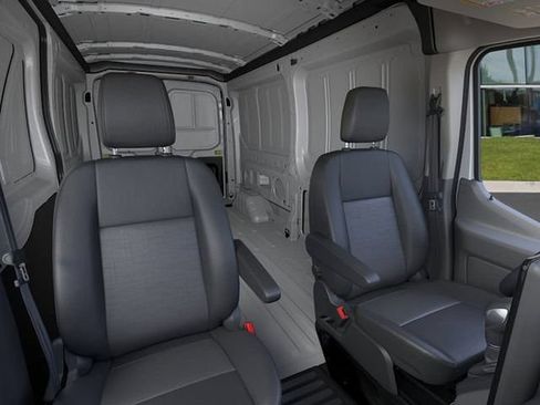 New 2026 Ford Transit 250 148 Medium Roof RWD image 10