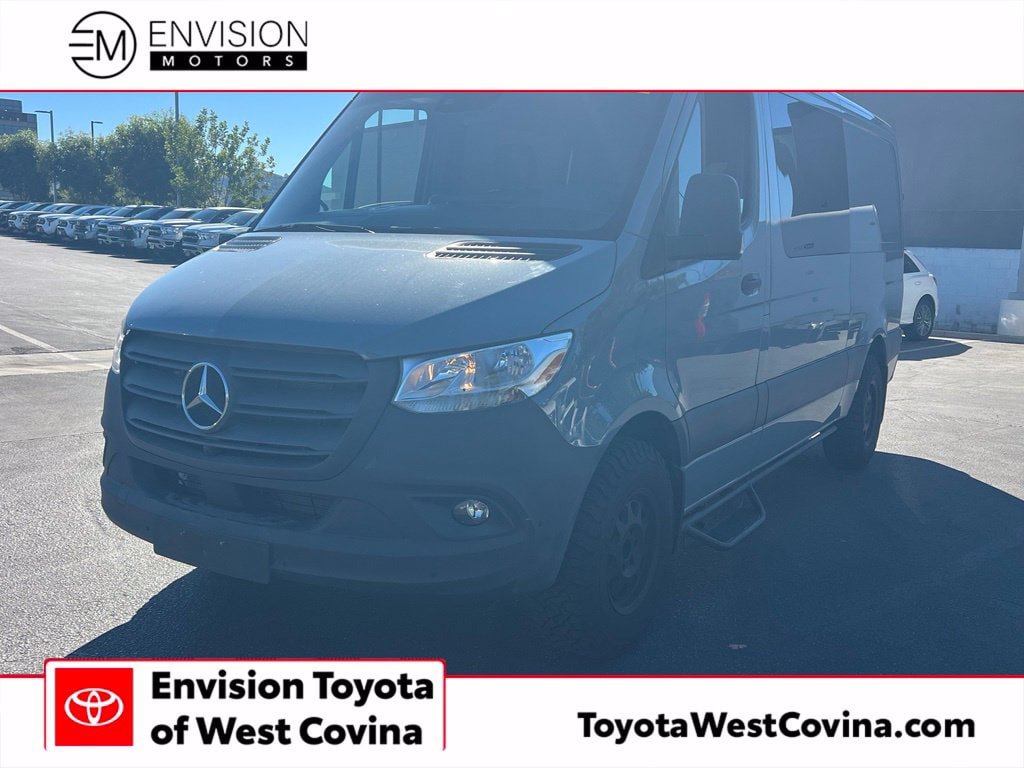 Used 2024 Mercedes-Benz Sprinter 2500 image 1