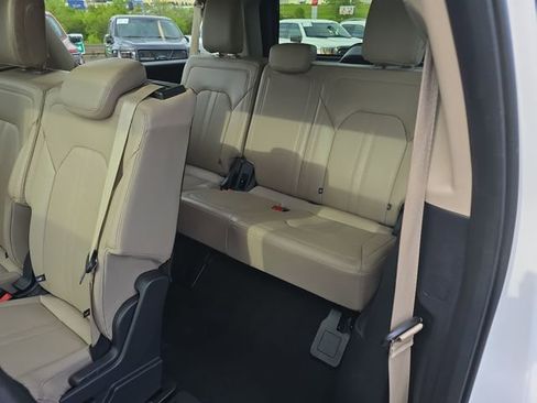 Used 2024 Ford Expedition Max Limited AWD/4WD image 12