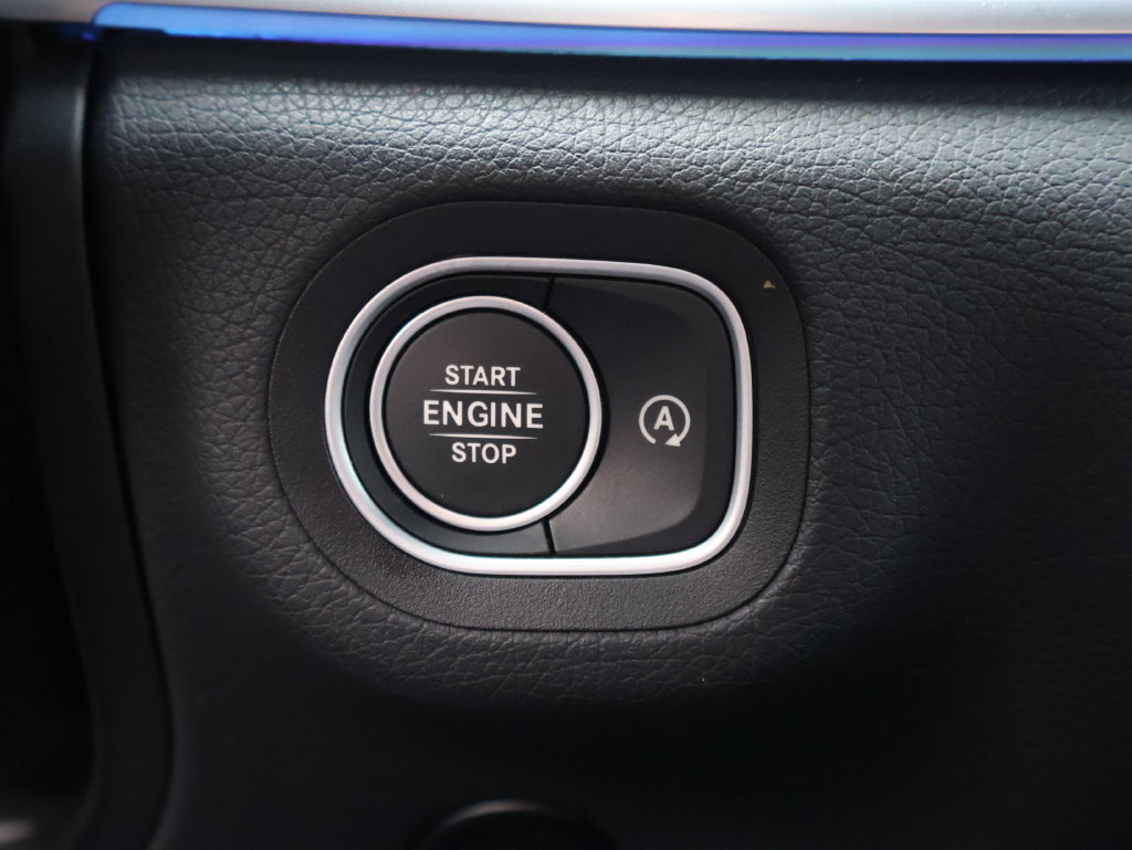 Used 2025 Mercedes-Benz GLE 350 4MATIC image 34