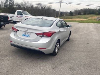 Used 2016 Hyundai Elantra SE