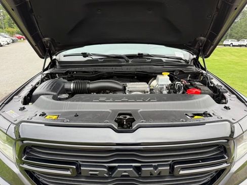 Used 2023 RAM 1500 Laramie AWD/4WD image 30