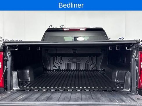 Used 2023 Chevrolet Silverado 1500 RST w/ Z71 Off-Road Package AWD/4WD image 10