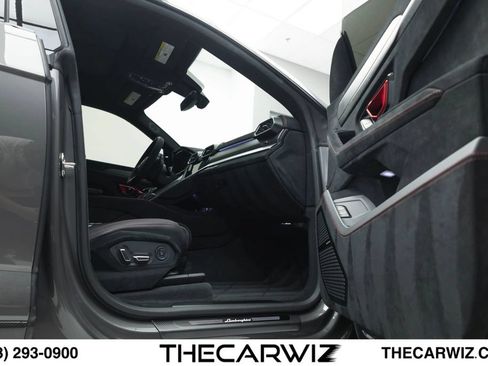Used 2023 Lamborghini Urus Performante AWD/4WD image 94
