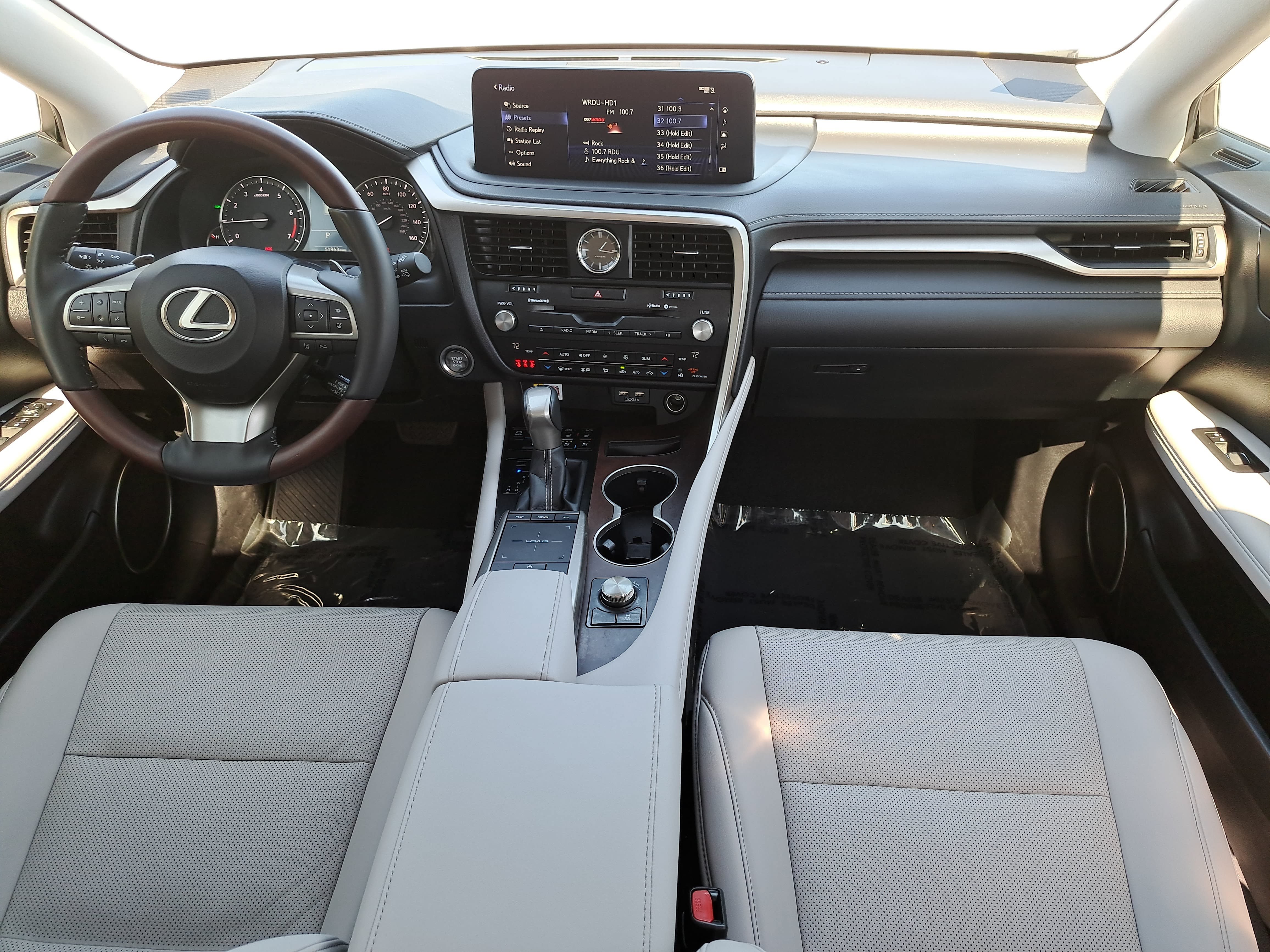 Used 2022 Lexus RX 350 FWD w/ Premium Package image 9