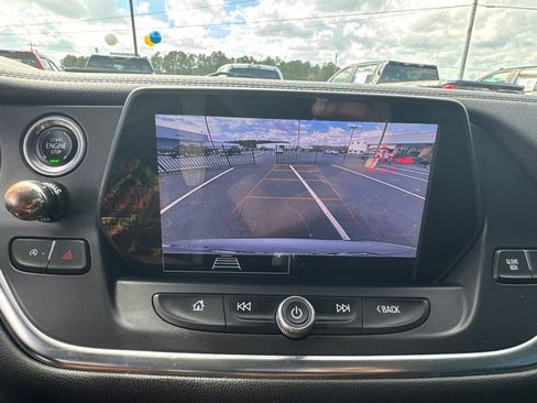 Used 2021 Chevrolet Blazer LT image 31