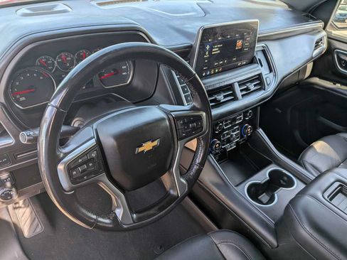 Used 2021 Chevrolet Suburban LT AWD/4WD image 14