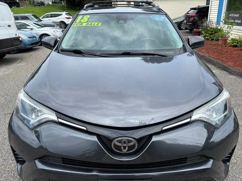 Used 2018 Toyota RAV4 LE w/ All Weather Liner Package AWD/4WD image 4