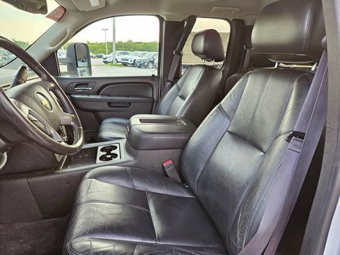 Used 2013 Chevrolet Silverado 2500 LTZ w/ LTZ Plus Package AWD/4WD image 21