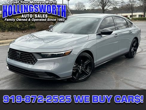 Used 2023 Honda Accord Sport image 1