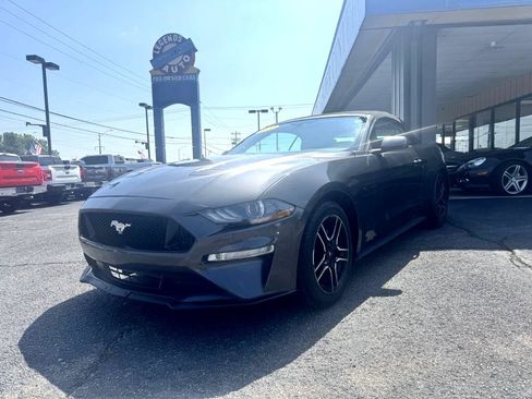 Used 2020 Ford Mustang Premium image 1