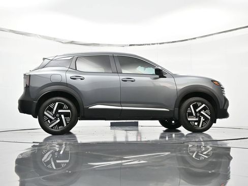 New 2026 Nissan Kicks SV image 39