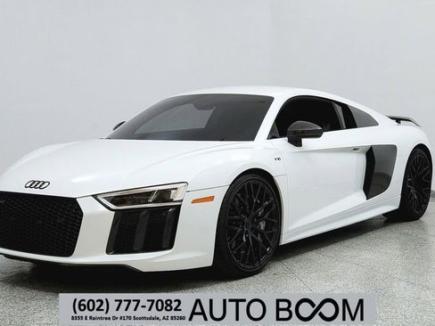 Used 2017 Audi R8 V10 plus AWD/4WD image 1