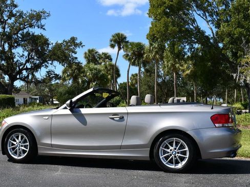 Used 2011 BMW 128i Convertible image 36