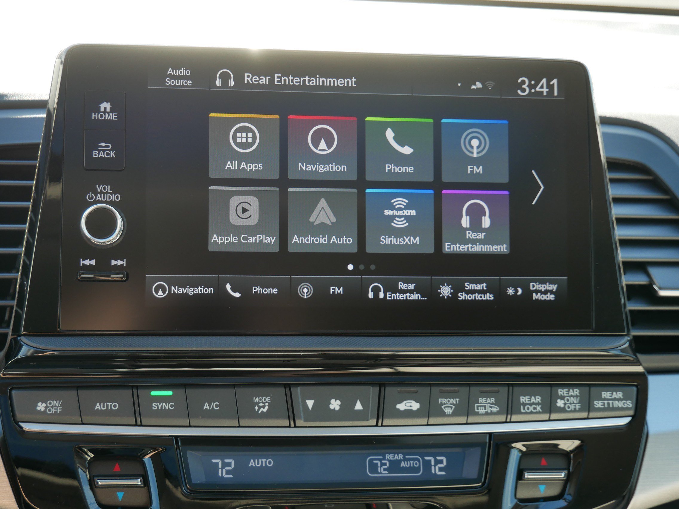 New 2027 Honda Odyssey Touring image 17