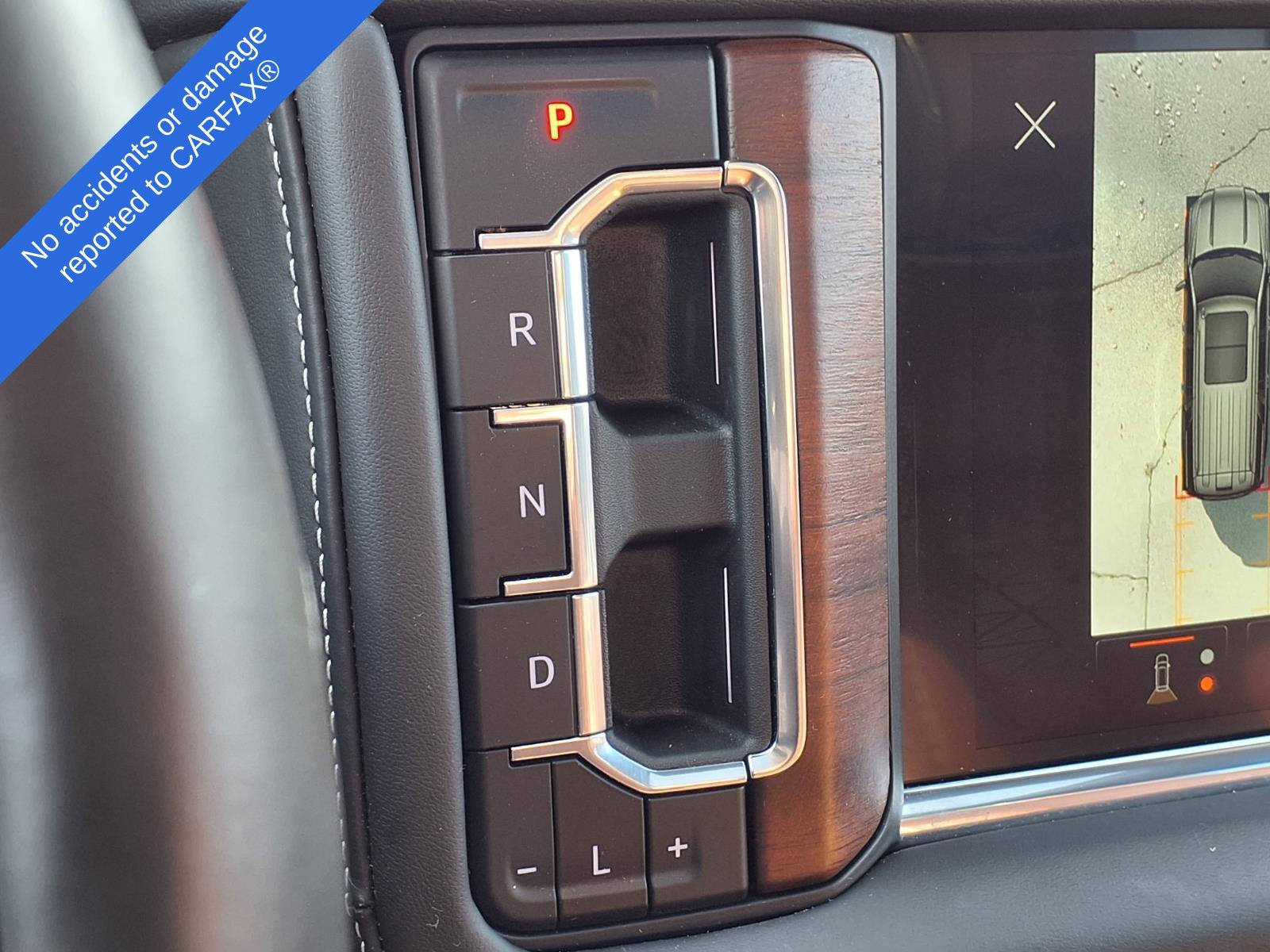 Used 2024 GMC Yukon Denali Ultimate AWD/4WD image 25