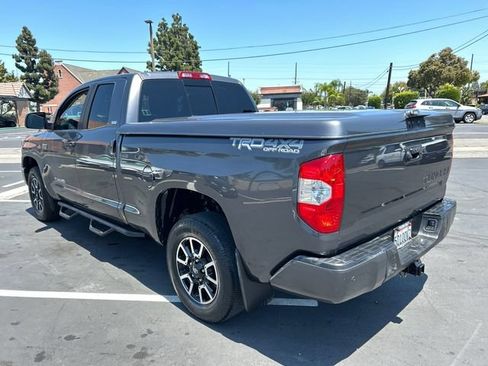 Used 2019 Toyota Tundra SR5 w/ TRD Off Road Package AWD/4WD image 5