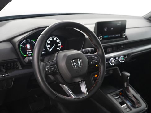 Used 2025 Honda CR-V Sport image 20