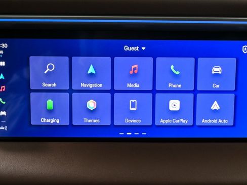 New 2025 Porsche Macan Turbo Electric image 14