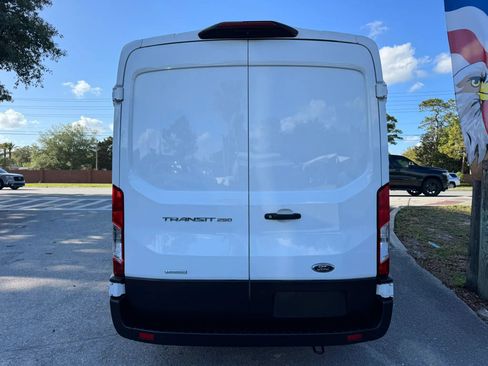 Used 2021 Ford Transit 250 Medium Roof w/ Load Area Protection Package image 5